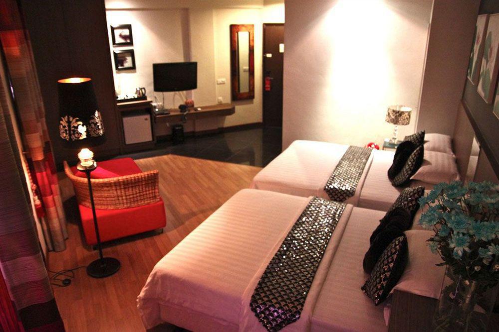 Arenaa Deluxe Hotel Malacca Εξωτερικό φωτογραφία
